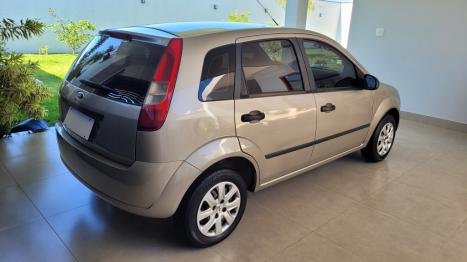 FORD Fiesta Hatch 1.0, Foto 6