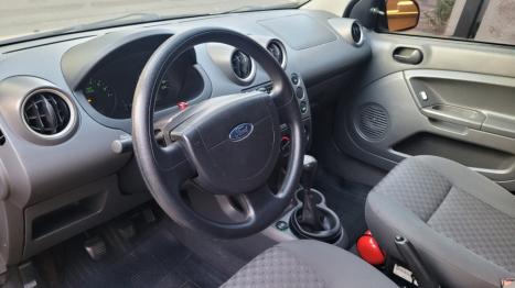 FORD Fiesta Hatch 1.0 4P, Foto 5