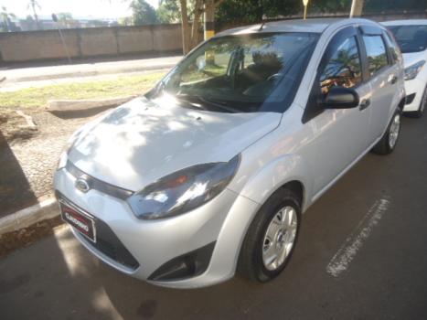 FORD Fiesta Hatch 1.6 4P FLEX, Foto 2
