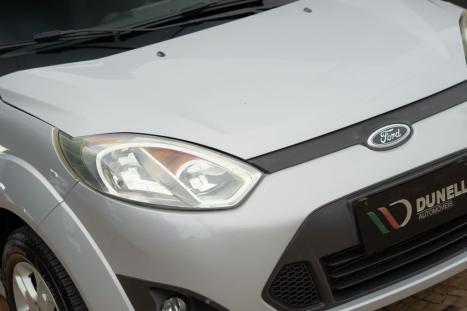FORD Fiesta Hatch 1.6 4P FLEX, Foto 3