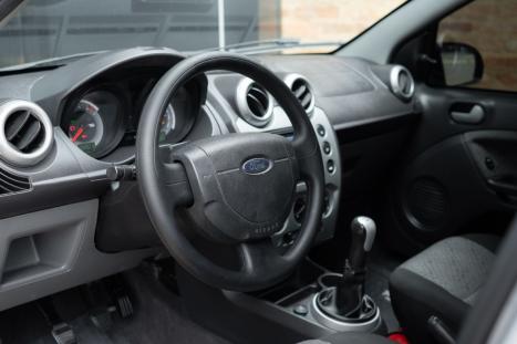 FORD Fiesta Hatch 1.6 4P FLEX, Foto 6