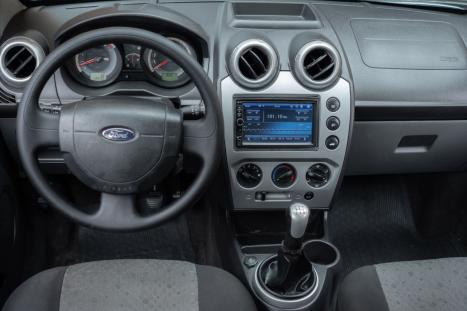 FORD Fiesta Hatch 1.6 4P FLEX, Foto 7