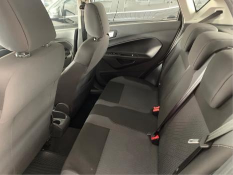 FORD Fiesta Hatch , Foto 8