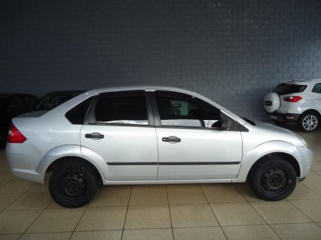 FORD Fiesta Sedan 1.6 4P FLEX, Foto 2
