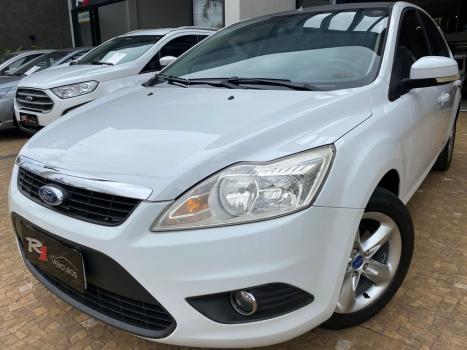 FORD Focus Hatch 1.6 4P, Foto 8