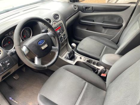 FORD Focus Hatch 1.6 4P, Foto 9