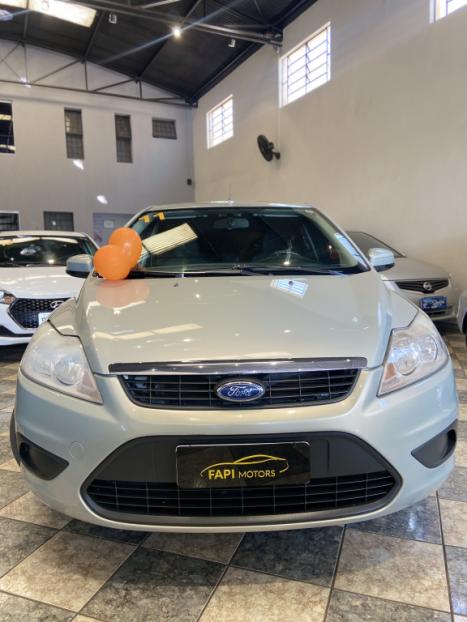 FORD Focus Hatch 1.6 16V 4P SE PLUS FLEX, Foto 2