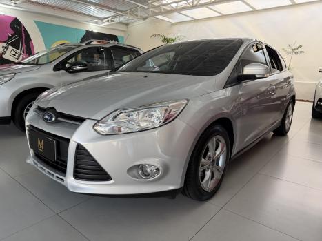 FORD Focus Hatch 1.6 4P, Foto 1