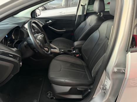 FORD Focus Hatch 1.6 4P, Foto 6