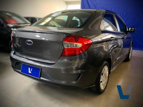 FORD Ka + Sedan 1.5 12V 4P FLEX TI-VCT SE AUTOM�TICO, Foto 4