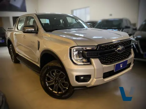 FORD Ranger 2.0 4P TURBO DIESEL BLACK CABINE DUPLA AUTOM�TICO, Foto 2