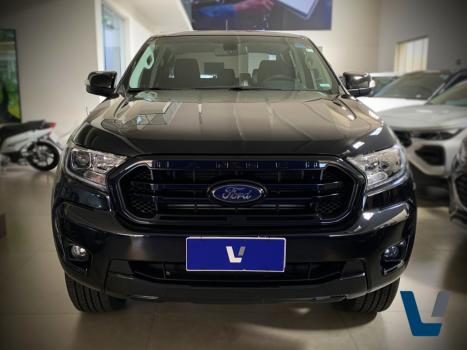 FORD Ranger 3.2 20V XLT 4X4 CABINE DUPLA TURBO DIESEL AUTOMÁTICO, Foto 2 FORD Ranger 3.2 20V XLT 4X4 CABINE DUPLA TURBO DIESEL AUTOMÁTICO, Foto 2
