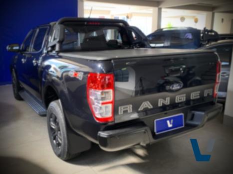 FORD Ranger 3.2 20V XLT 4X4 CABINE DUPLA TURBO DIESEL AUTOMÁTICO, Foto 6 FORD Ranger 3.2 20V XLT 4X4 CABINE DUPLA TURBO DIESEL AUTOMÁTICO, Foto 6