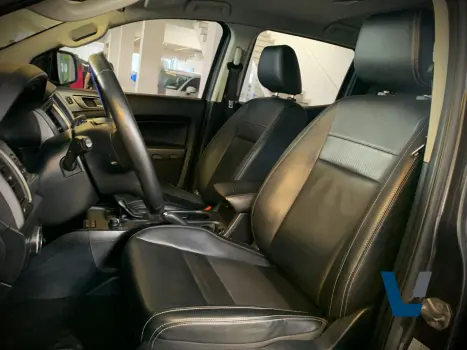 FORD Ranger 3.2 20V CABINE DUPLA 4X4 LIMITED TURBO DIESEL AUTOM�TICO, Foto 10