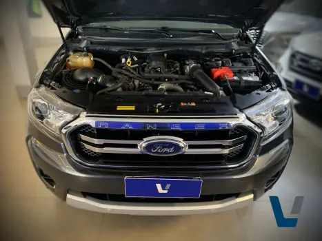 FORD Ranger 3.2 20V CABINE DUPLA 4X4 LIMITED TURBO DIESEL AUTOM�TICO, Foto 13