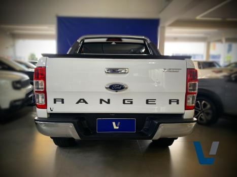FORD Ranger 3.2 20V XLT 4X4 CABINE DUPLA TURBO DIESEL AUTOM�TICO, Foto 5