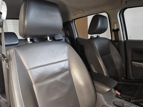 FORD Ranger 3.2 20V CABINE DUPLA 4X4 LIMITED TURBO DIESEL AUTOM�TICO, Foto 5