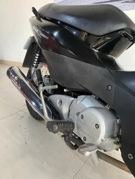 HONDA Biz 125 ES, Foto 4