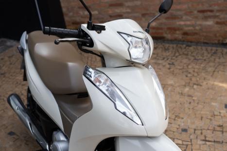 HONDA Biz 125 FLEX, Foto 2