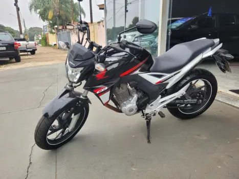 HONDA CB 250 F Twister FLEXONE, Foto 1