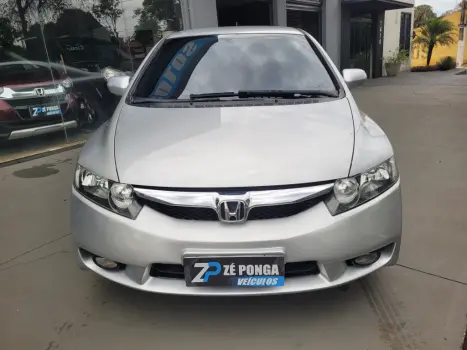 HONDA Civic 1.8 16V 4P LXS, Foto 2