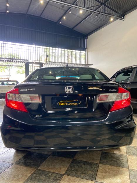 HONDA Civic 1.8 16V 4P FLEX LXS AUTOMÁTICO, Foto 3