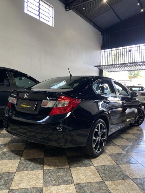 HONDA Civic 1.8 16V 4P FLEX LXS AUTOMÁTICO, Foto 4