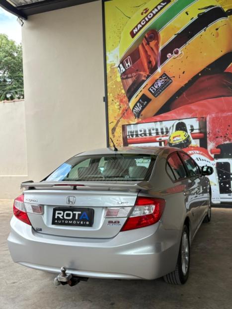 HONDA Civic 2.0 16V 4P FLEX LXR AUTOM�TICO, Foto 3