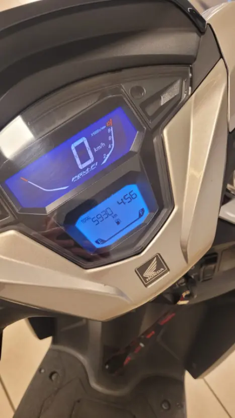 HONDA Elite 125 , Foto 4