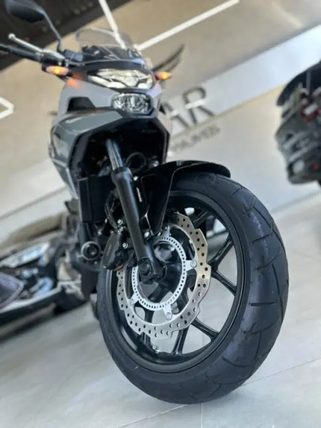 HONDA NC 750 X ABS, Foto 2