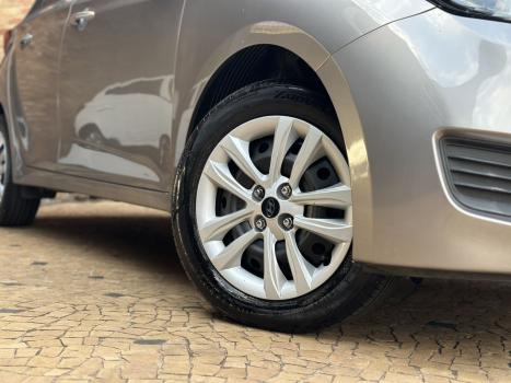 HYUNDAI HB 20 Hatch 1.6 16V 4P COMFORT FLEX AUTOMTICO, Foto 3