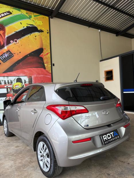 HYUNDAI HB 20 Hatch 1.0 12V 4P FLEX COMFORT, Foto 3