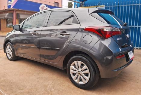 HYUNDAI HB 20 Hatch 1.0 12V 4P FLEX UNIQUE, Foto 4