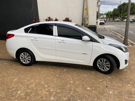 HYUNDAI HB 20 Hatch 1.0 12V 4P FLEX COMFORT, Foto 4