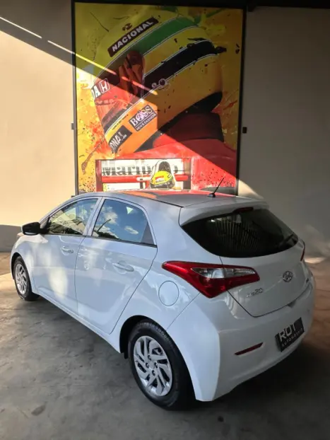 HYUNDAI HB 20 Hatch 1.0 12V 4P FLEX COMFORT PLUS, Foto 4