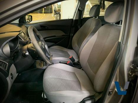 HYUNDAI HB 20 Sedan 1.0 12V 4P FLEX COMFORT PLUS, Foto 10
