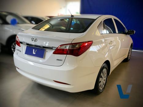 HYUNDAI HB 20 Sedan 1.0 12V 4P FLEX COMFORT PLUS, Foto 4