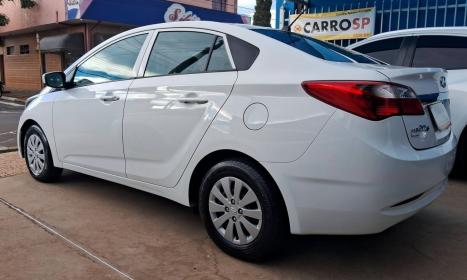 HYUNDAI HB 20 Sedan 1.0 12V 4P FLEX COMFORT PLUS, Foto 4