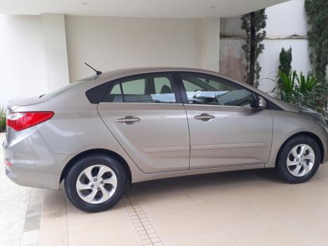 HYUNDAI HB 20 Sedan 1.6 16V 4P FLEX COMFORT PLUS AUTOM�TICO, Foto 5
