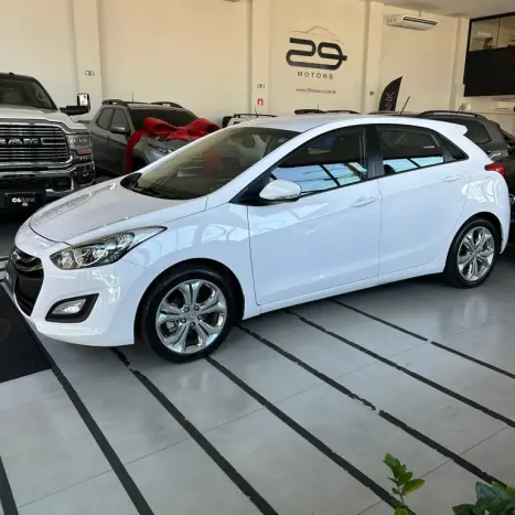 HYUNDAI I30 1.8 16V 4P, Foto 3 HYUNDAI I30 1.8 16V 4P, Foto 3