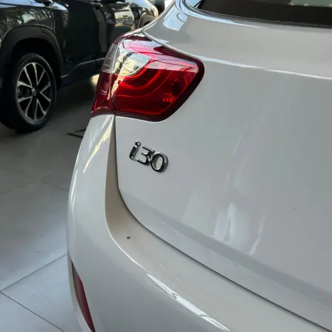 HYUNDAI I30 1.8 16V 4P, Foto 5 HYUNDAI I30 1.8 16V 4P, Foto 5