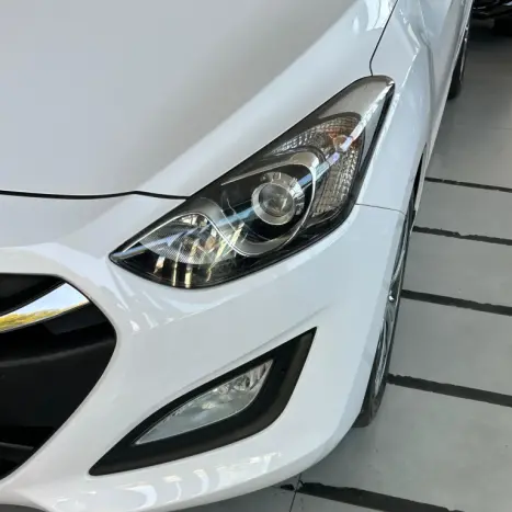 HYUNDAI I30 1.8 16V 4P, Foto 7 HYUNDAI I30 1.8 16V 4P, Foto 7