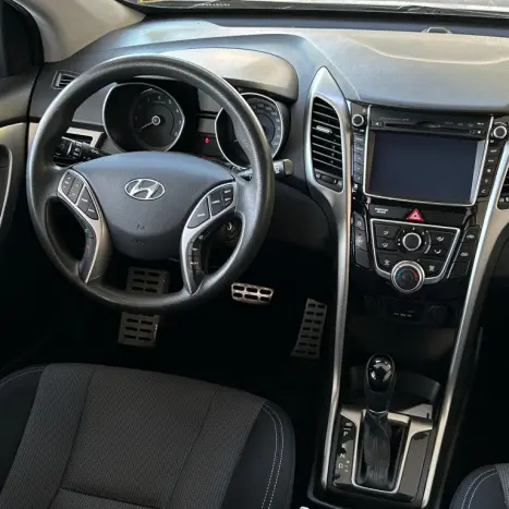 HYUNDAI I30 1.8 16V 4P, Foto 13 HYUNDAI I30 1.8 16V 4P, Foto 13