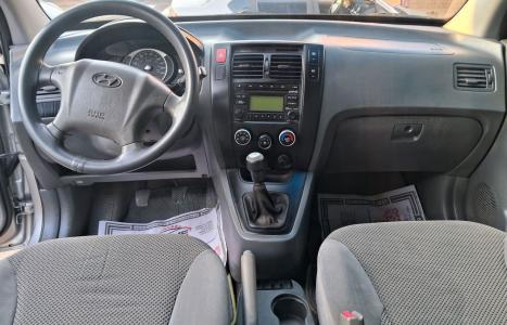HYUNDAI Tucson 2.0 16V 4P GL, Foto 7