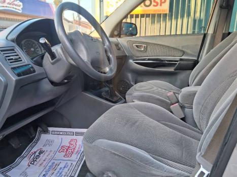 HYUNDAI Tucson 2.0 16V 4P GL, Foto 8