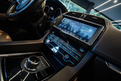 JAGUAR F-Pace 2.0 16V 4P PRESTIGE AWD TURBO DIESEL AUTOMÁTICO, Foto 35