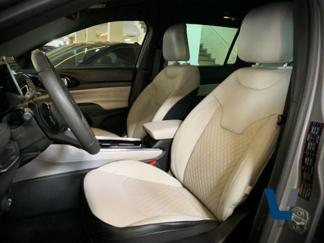 JEEP Commander 1.3 16V 4P FLEX T270 LIMITED TURBO AUTOM�TICO, Foto 10