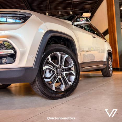 JEEP Commander 2.0 16V 4P TD380 LIMITED TURBO DIESEL AUTOM�TICO AT9, Foto 3