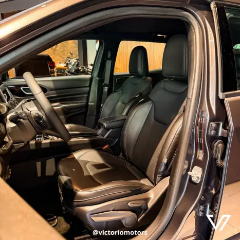 JEEP Compass 1.3 16V 4P FLEX LONGITUDE 80 ANOS T270 TURBO AUTOM�TICO, Foto 9