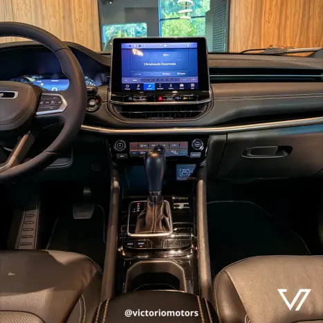 JEEP Compass 1.3 16V 4P FLEX LONGITUDE 80 ANOS T270 TURBO AUTOM�TICO, Foto 13